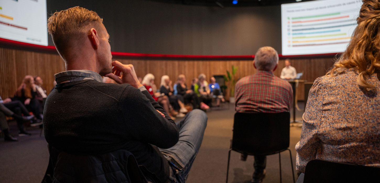 VisitVejles netværksmedlemmer og andre interessenter mødes til turismekonference omkring Fremtidens Turisme