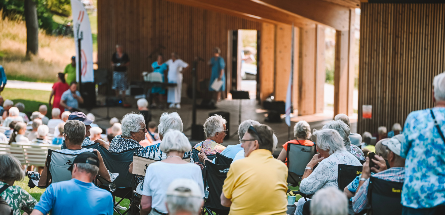 Sommerkoncert i Skyttehushaven ved Vejle Fjord
