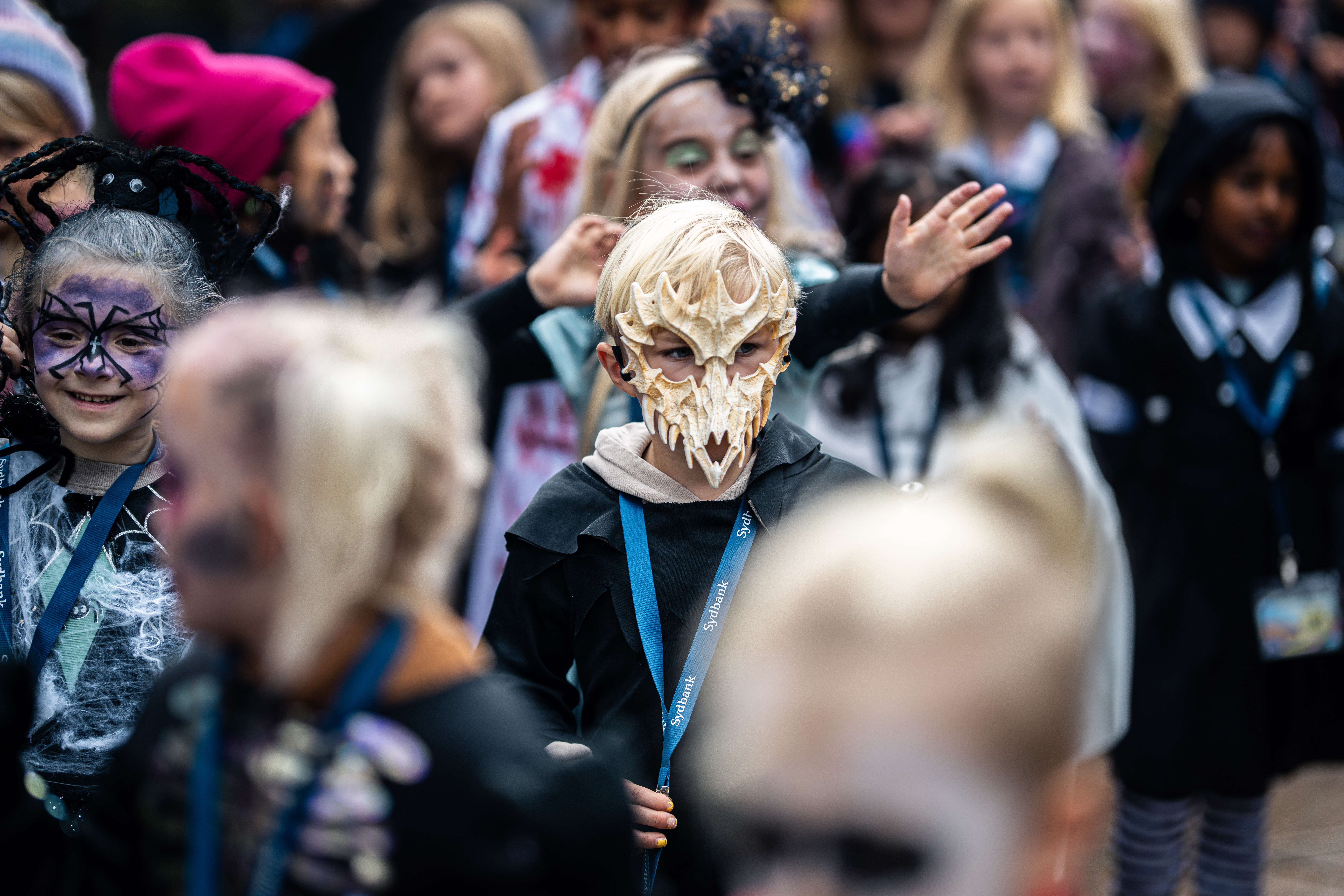 Verkleidete Kinder in der Fußgängerzone von Vejle bei HALLOWEEN FOR KIDS 2025