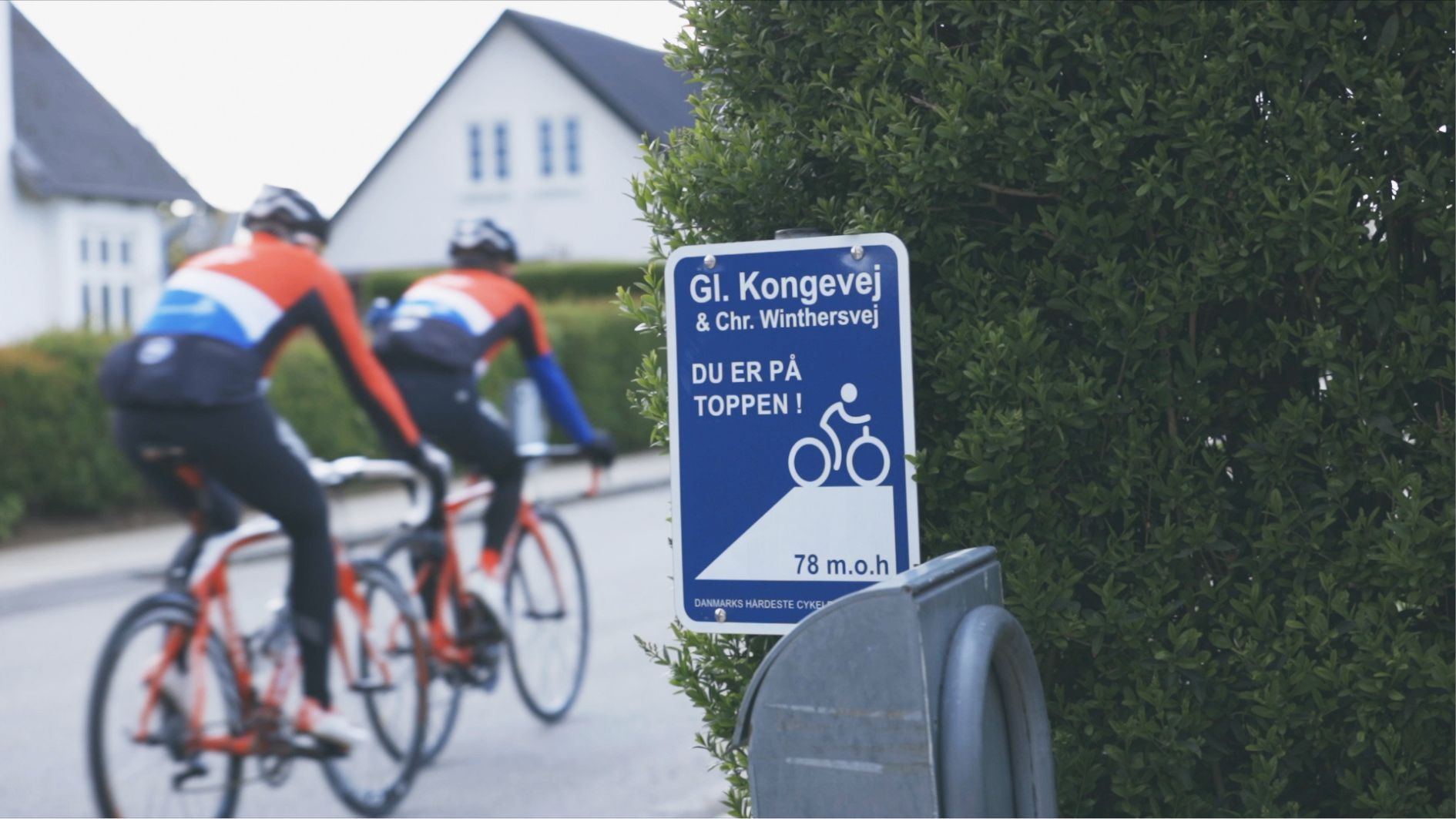Steigungsschild oben auf Gl. Kongevej/Chr. Winthersvej
