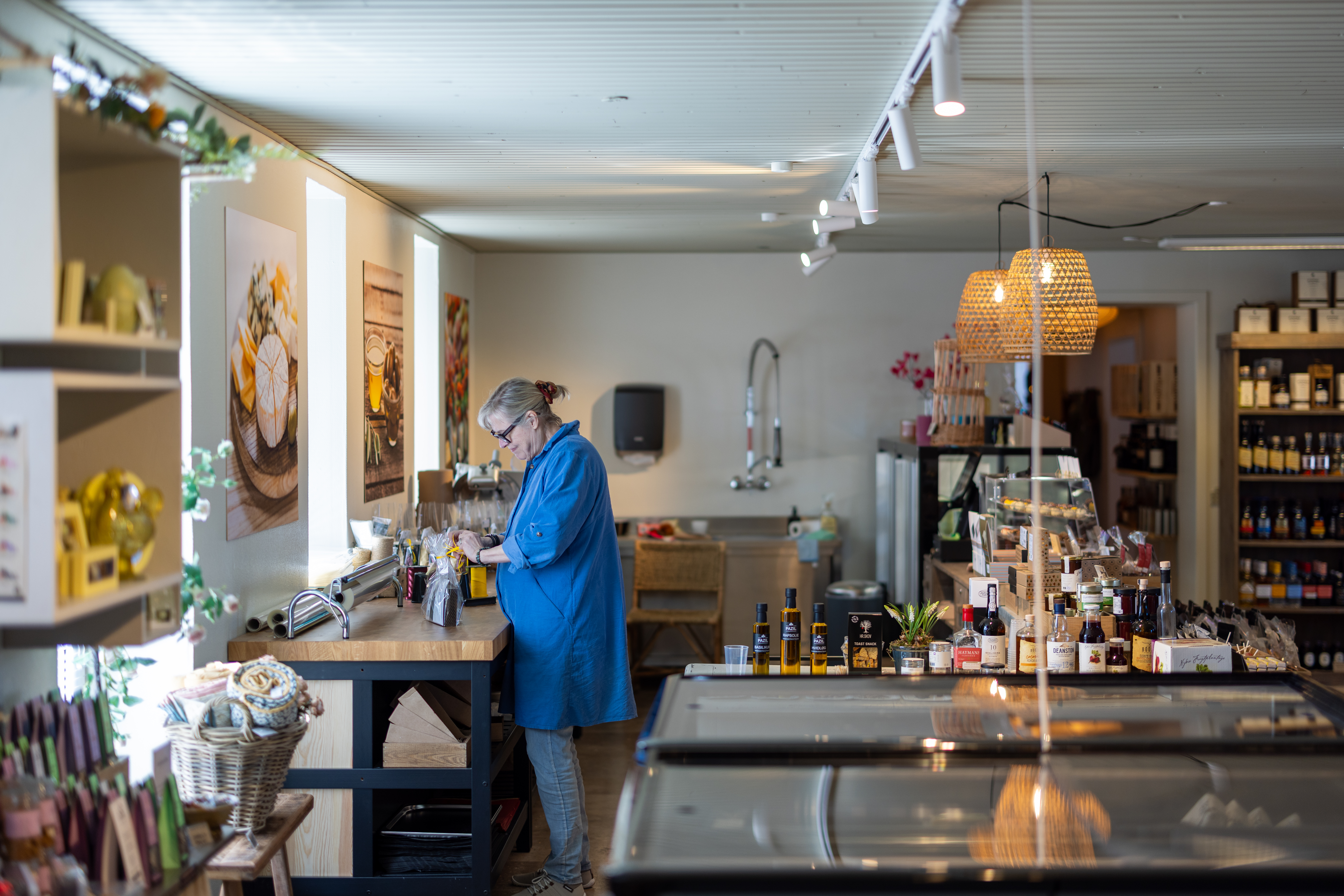Et kig ind i en lokal gårdbutik ved Skotsgaard ved Vejle