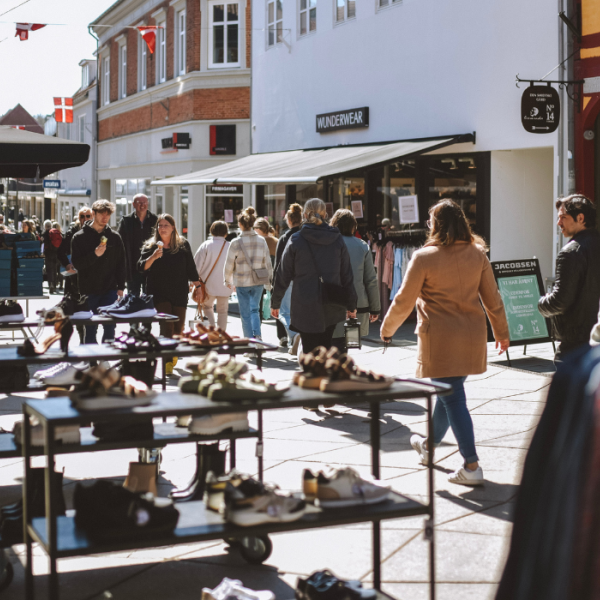 People shopping in Vejle pedestrian street