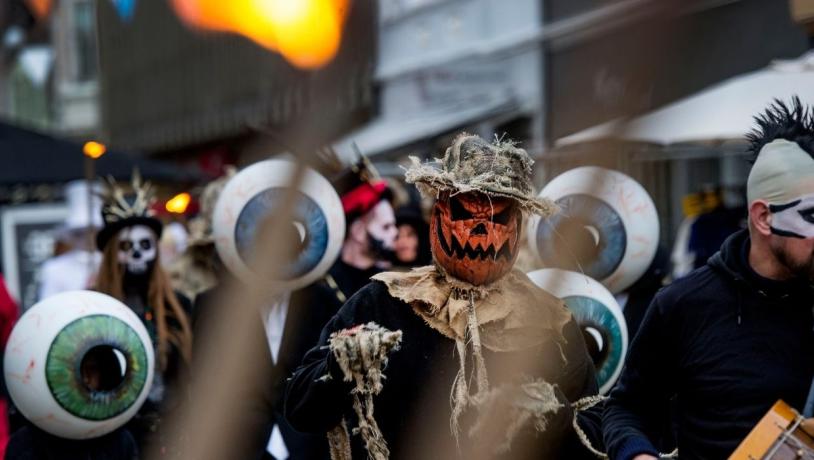 Halloween parade in Vejle pedestrian street