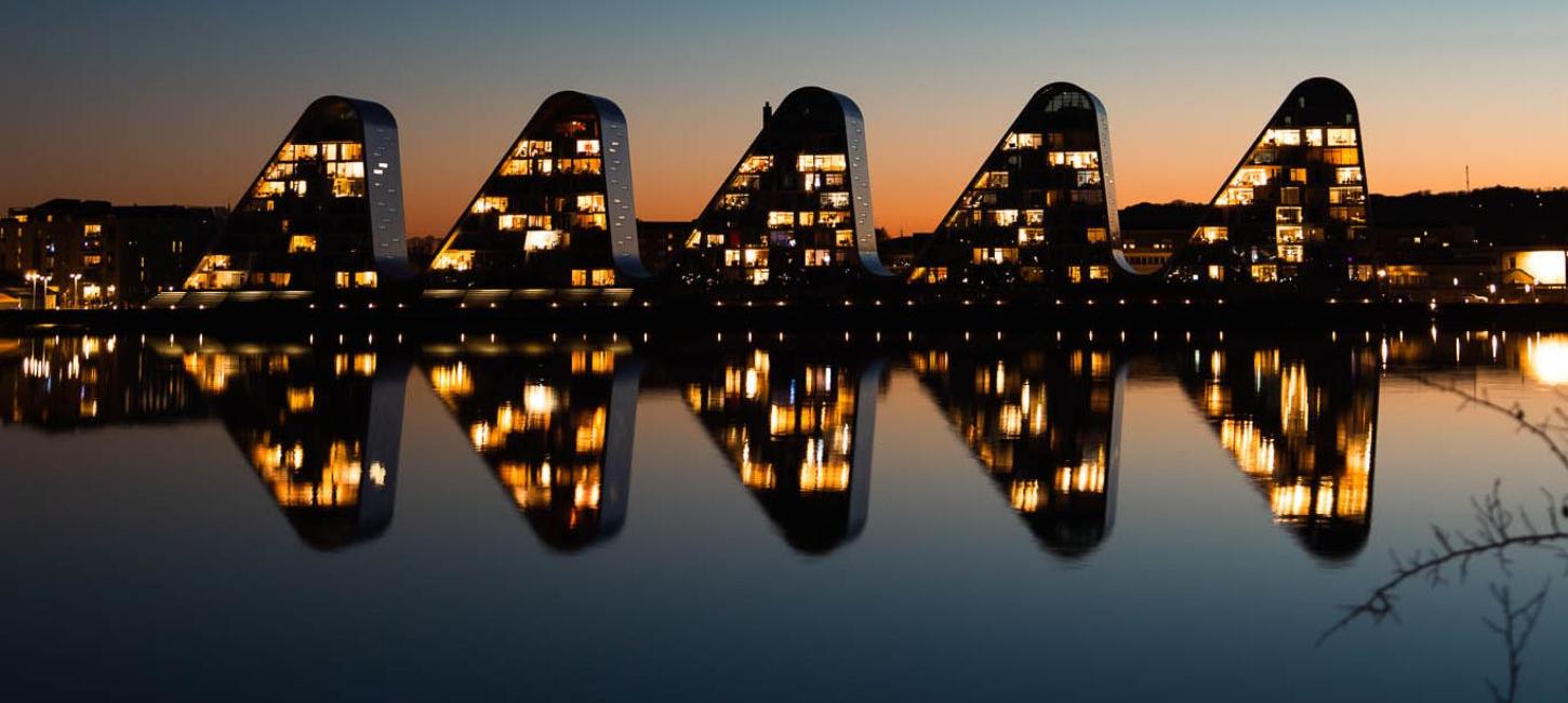 Bølgen i Vejle med solnedgang