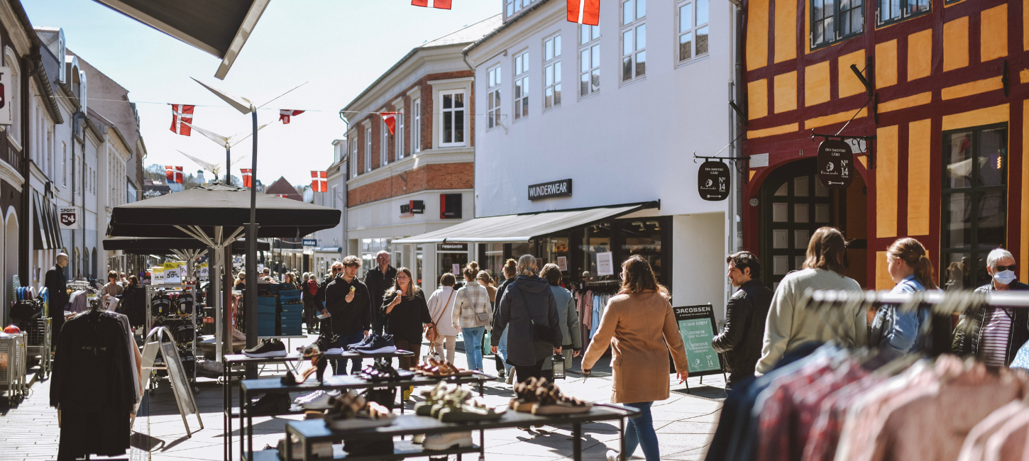 People on a shopping trip in the pedestrian street in Vejle