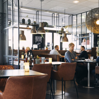 Guests eating at the Lido Café