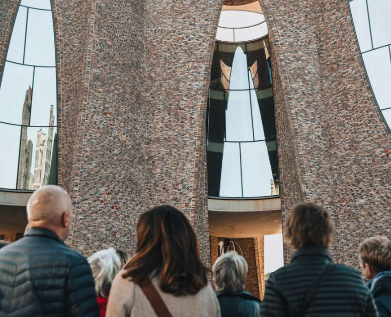 Rundvisning på Fjordenhus
